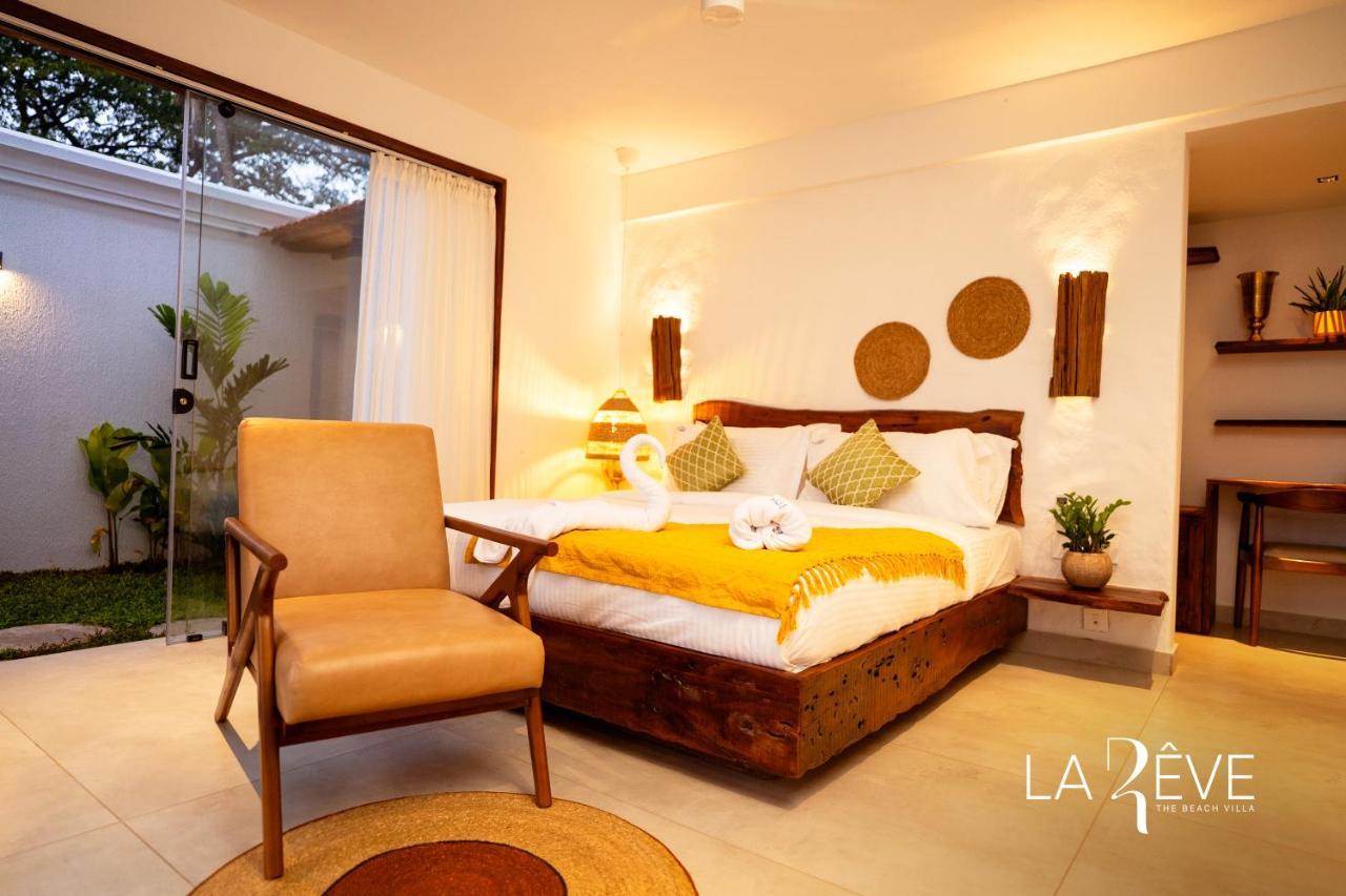 La Reve The Beach Villa Malappuram Exteriör bild