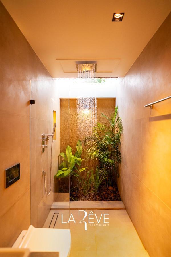 La Reve The Beach Villa Malappuram Exteriör bild