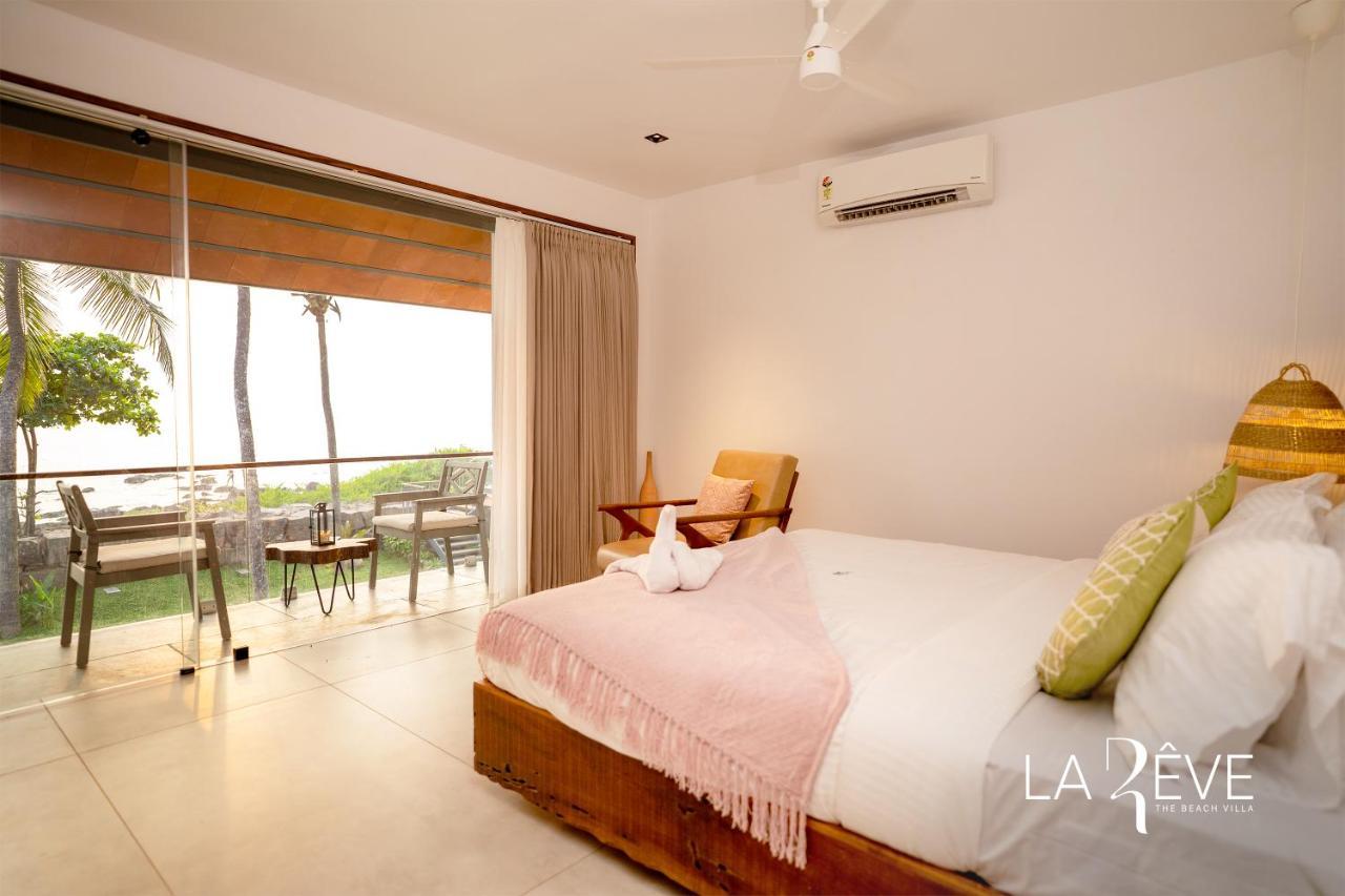 La Reve The Beach Villa Malappuram Exteriör bild
