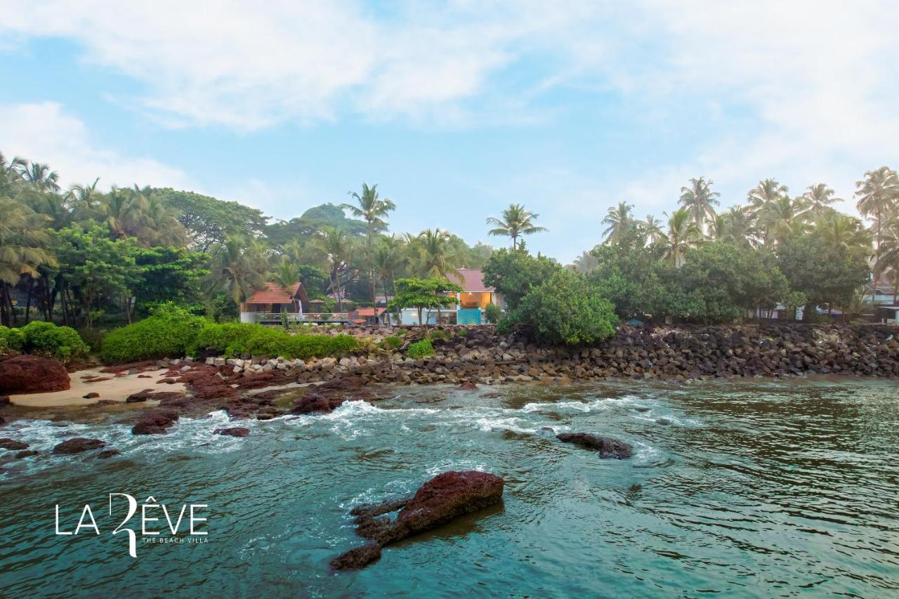 La Reve The Beach Villa Malappuram Exteriör bild