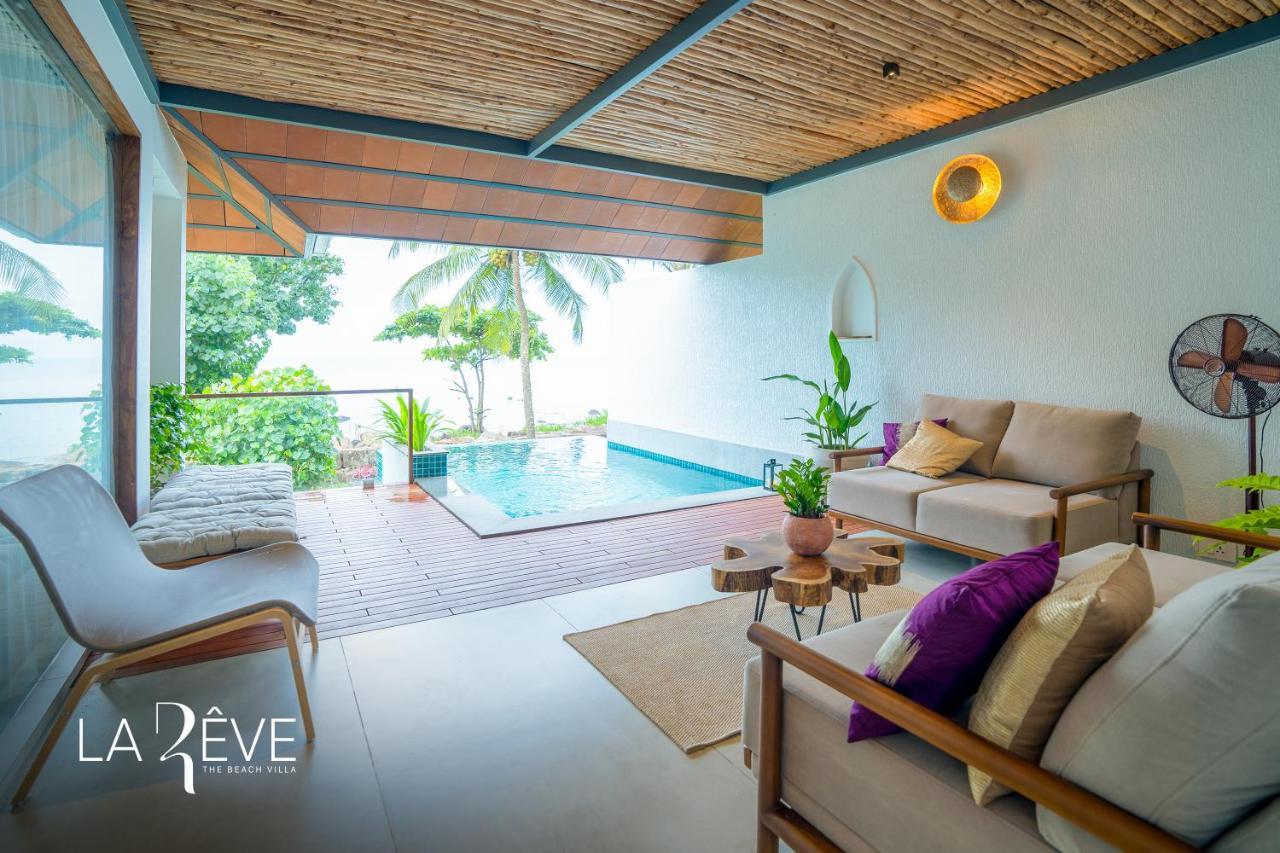 La Reve The Beach Villa Malappuram Exteriör bild