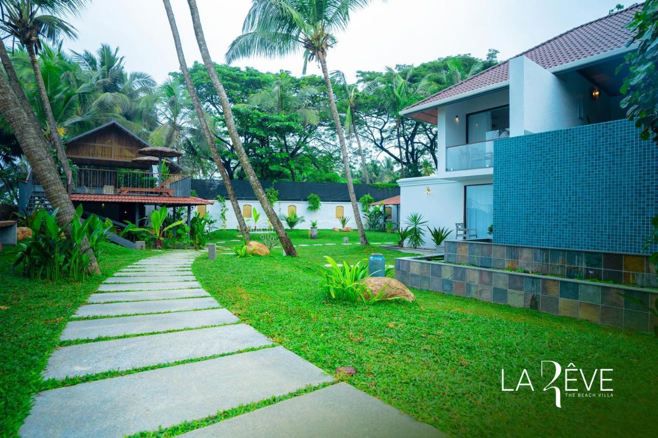 La Reve The Beach Villa Malappuram Exteriör bild